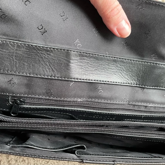 Kenneth Cole Black Leather Clutch - Picture 5 of 13